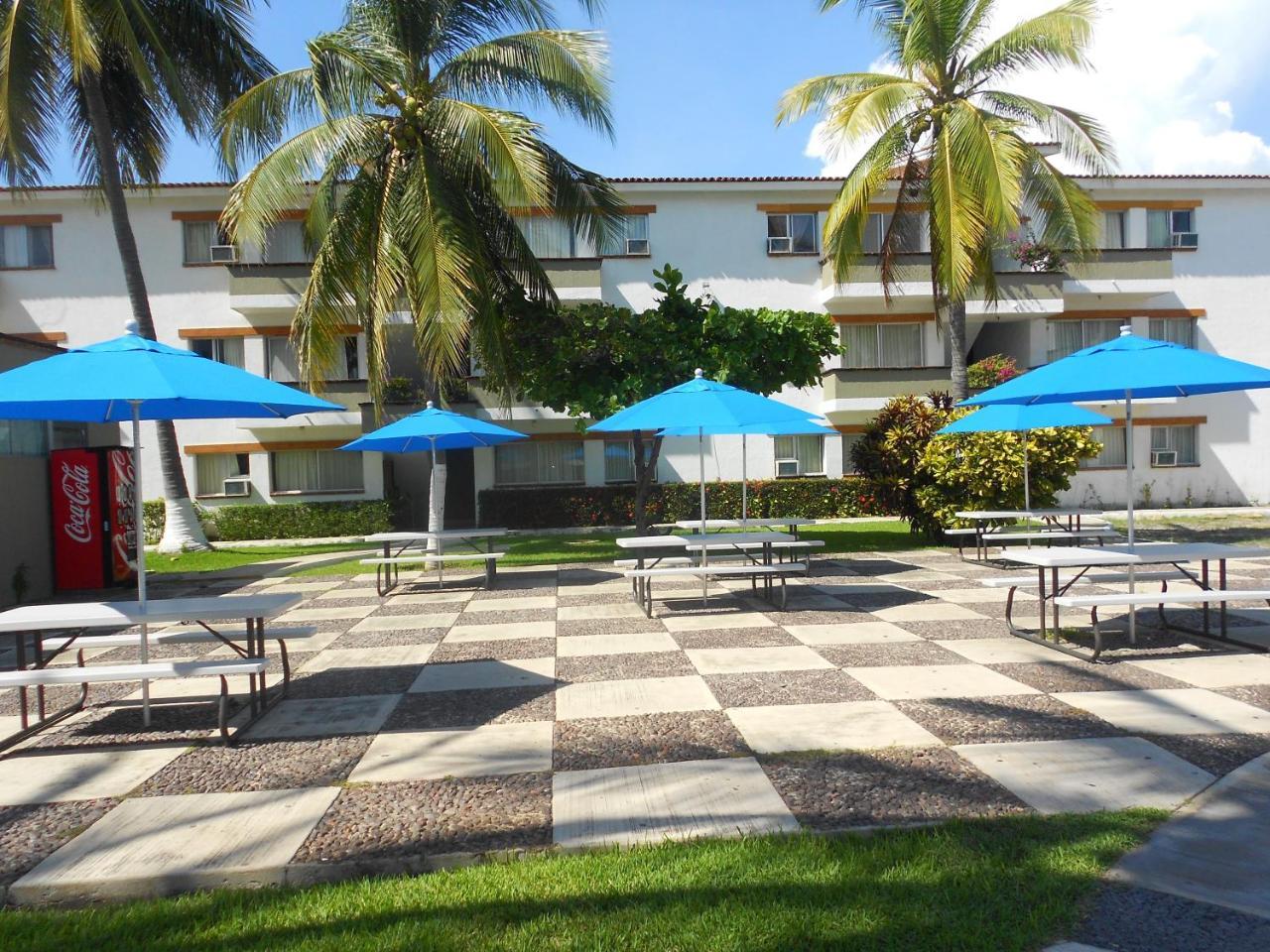 Suites Las Palmas Hotel Y Villas มานซานิโญ ภายนอก รูปภาพ